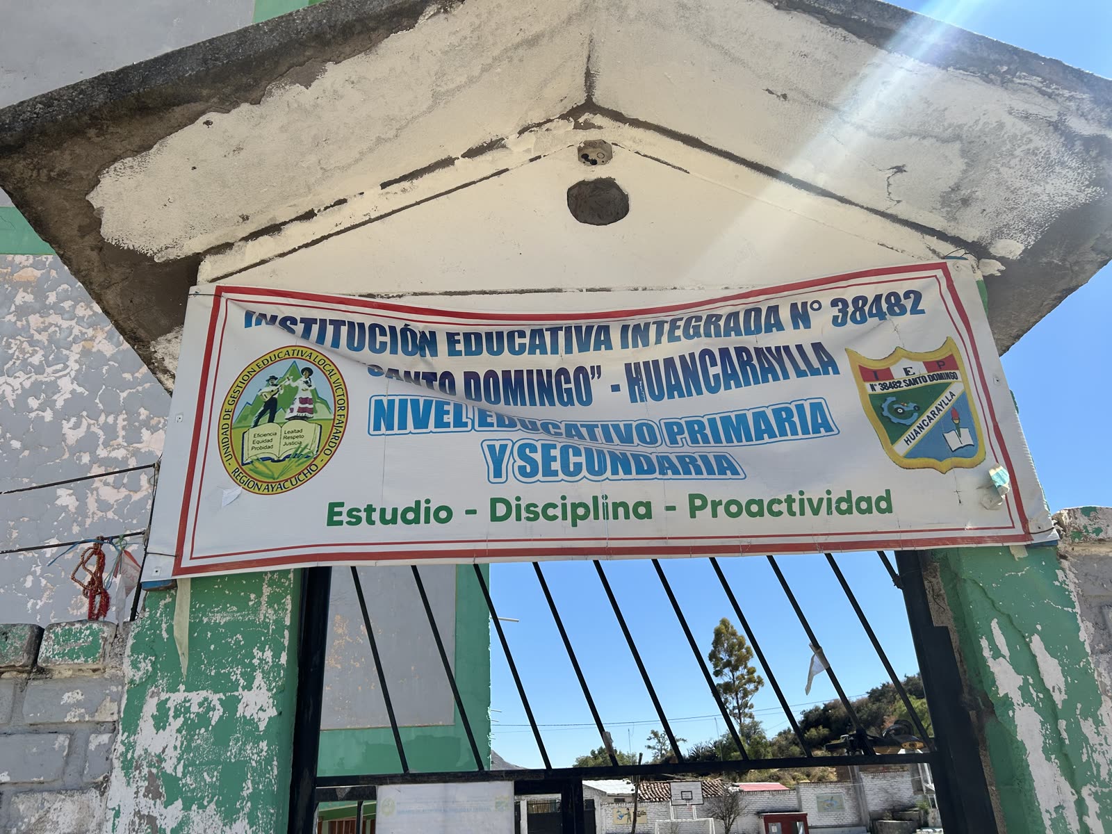 I.E. Integrada N° 38482 Santo Domingo de Huancaraylla